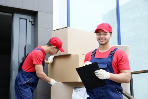 Local moving truck support for flats, homes, and businesses in Old Ford
